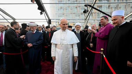 Papst Leo XIV. bei interreligiösem Treffen in Beirut